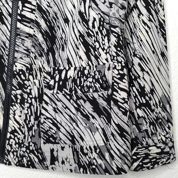 Zenergy Chico's Metallic Zebra Print Full Zip Lightweight Jacket, Size 8 Medium - Picture 4 of 12